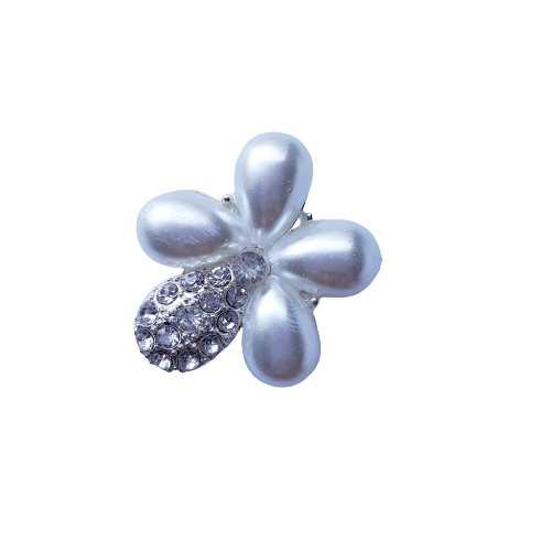 Pearl Flower w/ Silver Petal Charm